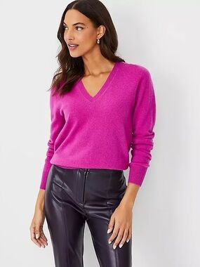 Ann Taylor Cashmere Sweater, size M